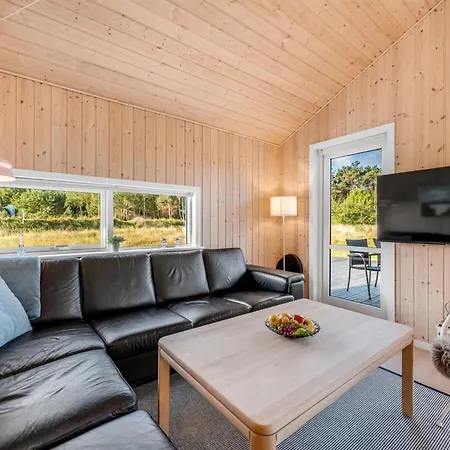 Casa vacanze Kanerva - From The Sea By Interhome *